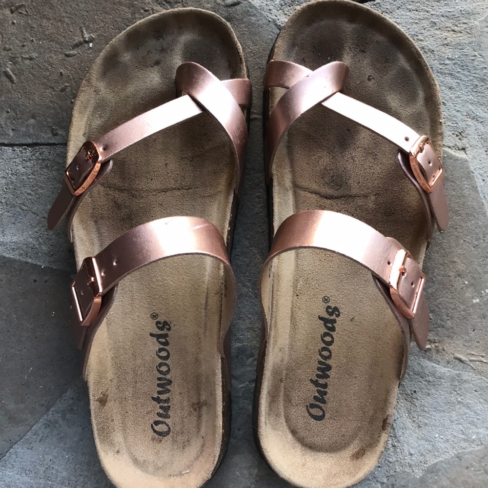 🎉HP🎉Rose Gold Sandals - Picture 6 of 7